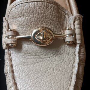 Coach driver tan moccasins Arlene women 7b